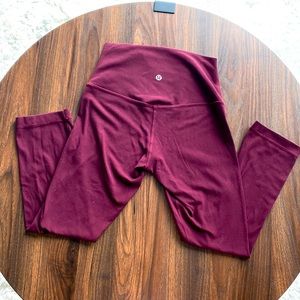 Lululemon leggings. Women’s size 4.